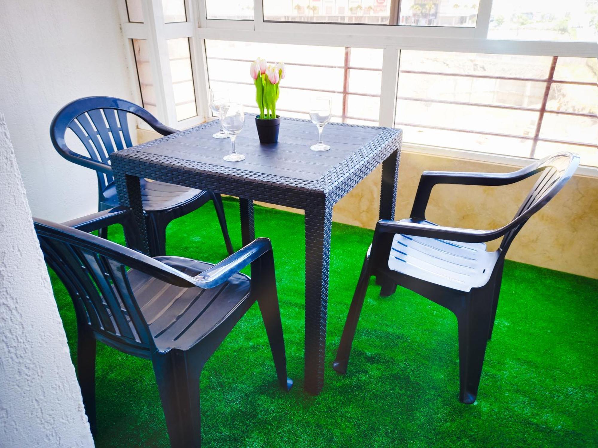 Appartement A Malabata En Face Centre Commercial Megarama & La Gare De Tgv M2